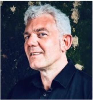 Dr David Greenfield